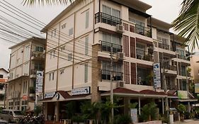 Bluebird Inn Pattaya