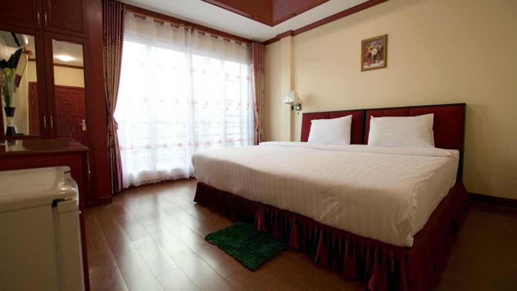 Bluebird Inn Pattaya Exterior photo